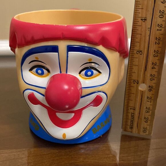 Ringling Bros Barnum and Bailey Clown Mug - Picture 6 of 7